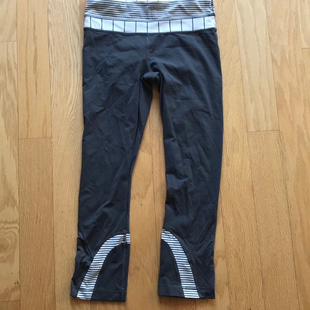 Lululemon cropped running pants